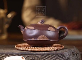 《馬蹄壺》 《馬蹄壺》